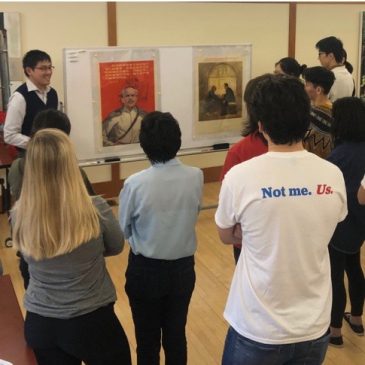 Visualizing Communist Ideology: Students Spend an Afternoon with Chinese Propaganda Posters